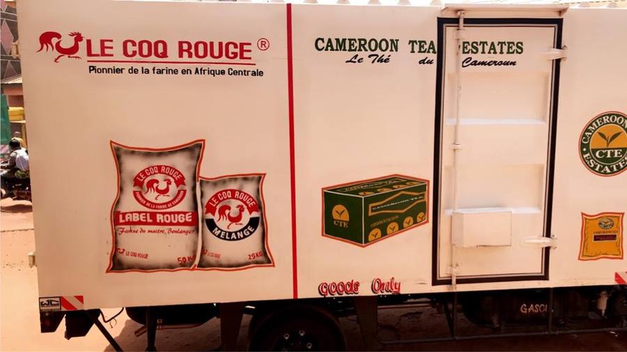 Camionnette de livraison Le Coq Rouge CTE